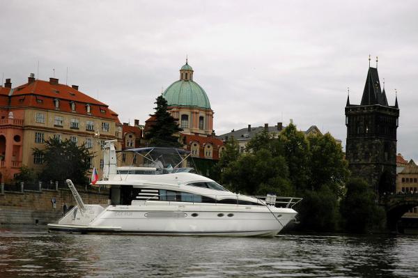 Croisière privatisée en bateau à Prague